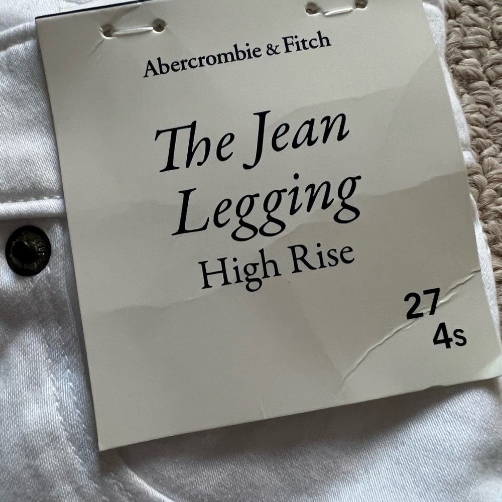 Jeans - Picture 4 of 4